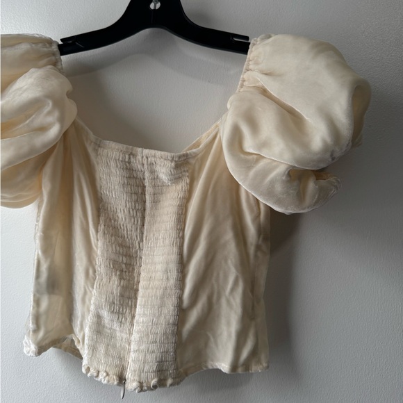 Reformation Amina Velvet Elegant Off-Shoulder White Top - Picture 8 of 12